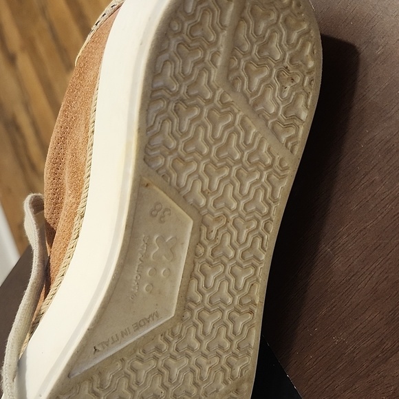 Laura Billariva Men's Tan Suede Sneakers. Made Italy - Picture 7 of 12